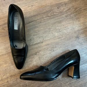VINTAGE Nickels pumps size 12